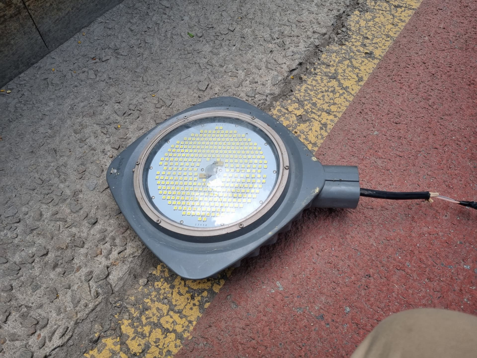 가로등 LED 등기구 교체 작업 현장사진